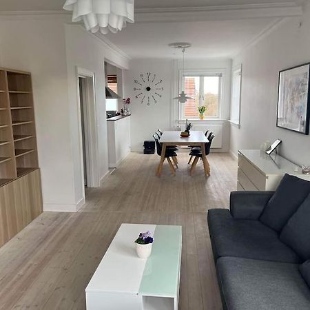 Familievenlig Lejlighed Taet Pa Amager Strand コペンハーゲン エクステリア 写真